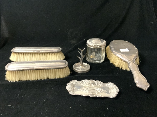 A HALLMARKED SILVER RING TREE, HALLMARKED SILVER PIN TRAY, SILVER TOP JAR AND THREE SILVER BACK - Image 7 of 7
