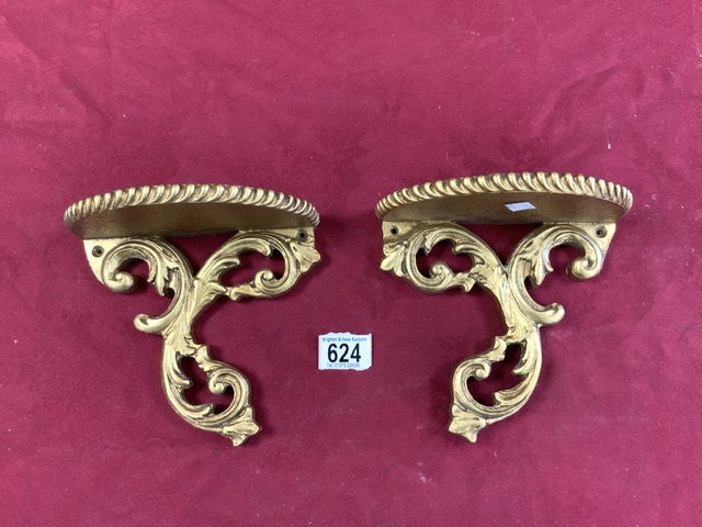 PAIR OF GILDED WALL BRACKETS 20 X 20CM