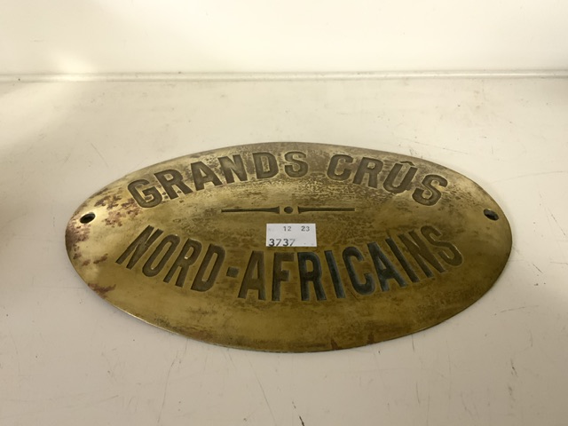 VINTAGE METAL OVAL SIGN ( GRANDS CRUS NORD - AFRICAINS ) 25CM - Image 2 of 3