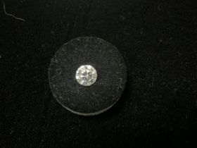 OLD CUT DIAMOND OF ONE CARAT WITH A SILVER RING