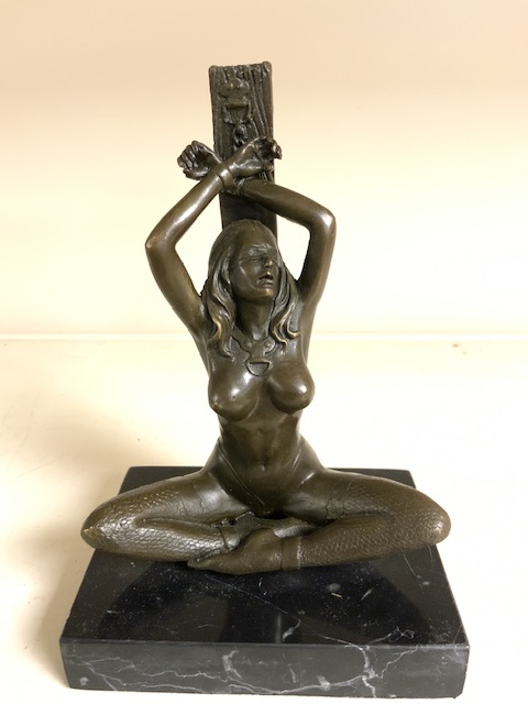 AFTER J. PATOUE (20TH CENTURY), PATINATED BRONZE FIGURE OF A NUDE BOUND AND BLINDFOLDED, IMPRESSED - Image 2 of 5