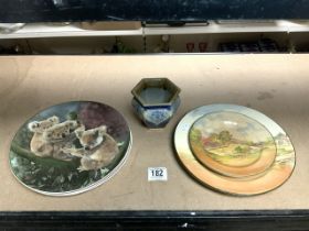 DOULTON LAMBETH GLAZED STONEWARE HEXAGONAL JARDINIERE,10.5CM WITH FIVE VARIOUS ROYAL DOULTON PLATES