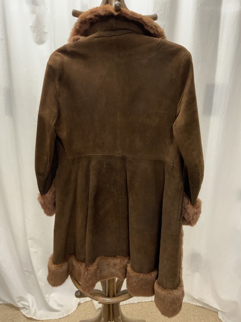 SUEDE AND FUR COAT - Image 4 of 4