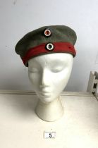 A GERMAN WW1 SOLDIERS CAP