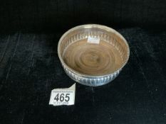 GEORGE III HALLMARKED SILVER CIRCULAR EMBOSSED DECANTER COASTER, DATED 1808 MAKERS MARK RUBBED,13CM