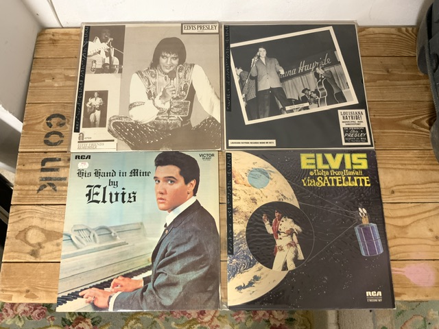 LARGE QUANTITY OF ELVIS LP'S / ALBUMS EARLY TO LATE - Bild 4 aus 7