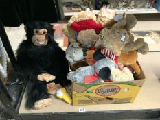 LARGE QUANTITY OF TEDDY BEARS AND CUDDLY TOYS