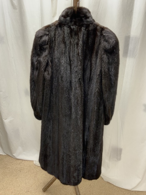 NORWOOD BLACK MINK FUR COAT 14-16 SIZE - Image 5 of 5