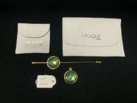 LALIQUE PENDANT AND BROOCH