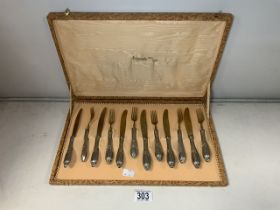 VINTAGE SOLINGEN 800 SILVER HANDLE KNIVES AND FORK (CASED SET)