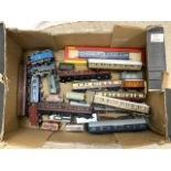 BACHMANN, HORNBY 00 GAUGE TRAINS AND CARRIAGES