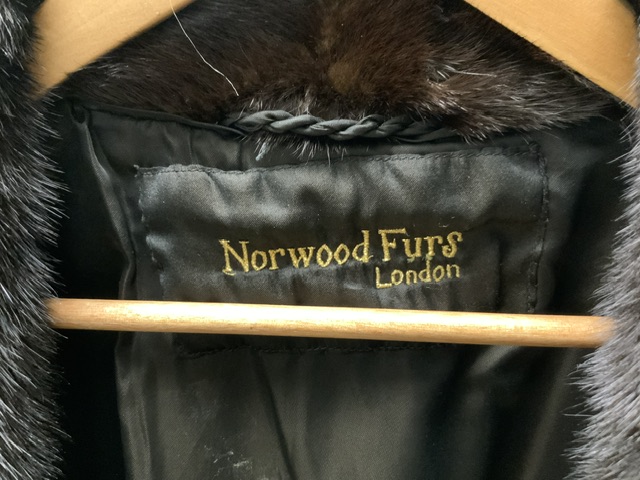 NORWOOD BLACK MINK FUR COAT 14-16 SIZE - Image 4 of 5