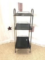 THREE TIER METAL AND GLASS SHELF UNIT OF A RETRO DESIGN 81CM