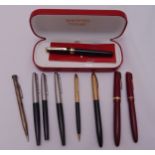 A quantity of fountain pens and propelling pencils to include Sheaffer and Parker