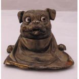 A late 19th century pewter inkwell in the form of a dog, 9cm (h)