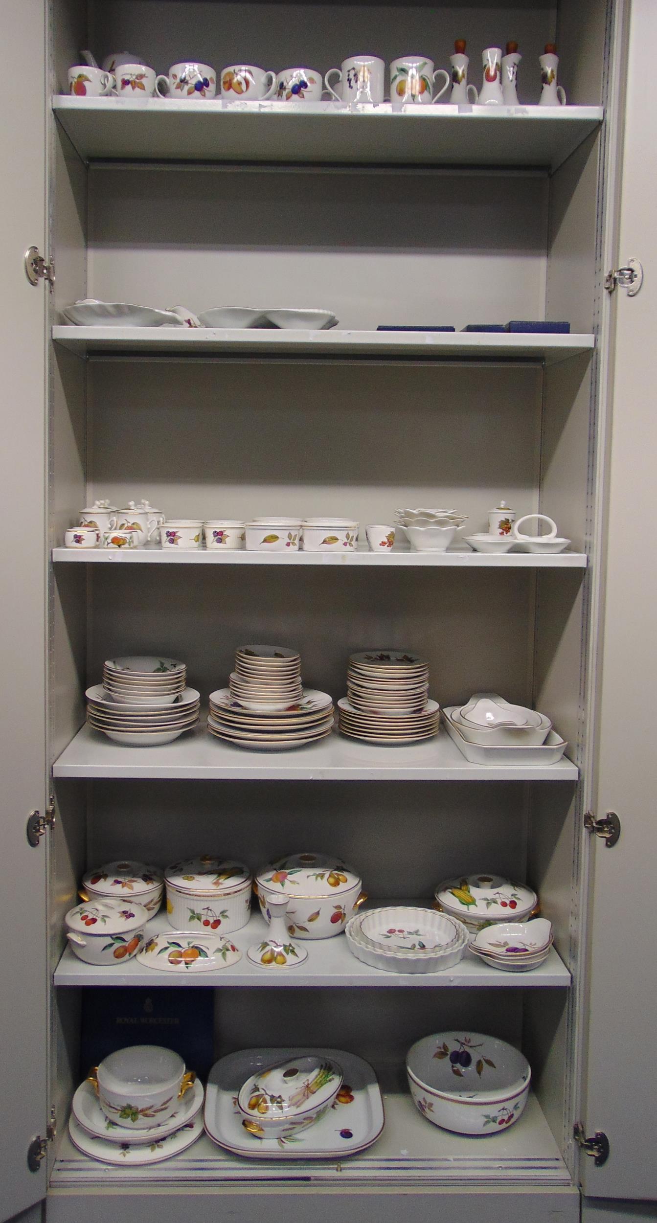 Royal Worcester Evesham pattern dinner, tea and coffee service to include plates, bowls, serving
