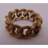 9ct gold ring, approx total weight 7.6g