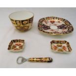 A quantity of porcelain to include Davenport and Royal Crown Derby, marks to the bases (5)