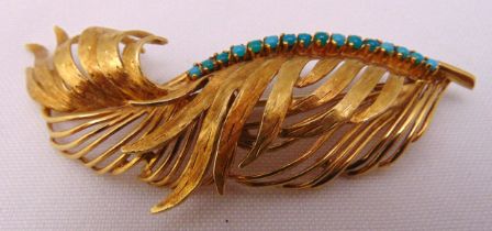 18ct gold and turquoise brooch, approx total weight 17.5g