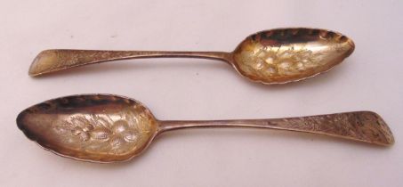 A pair of hallmarked silver berry spoons, approx total weight 137g