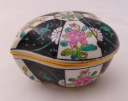 Herend heart shaped patch box and cover decorated with flowers and leaves, mark to the base, 4.5 x