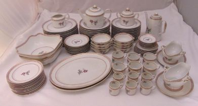Vista Alegre Portugal dinner and tea service to include a teapot and serving bowls (98)