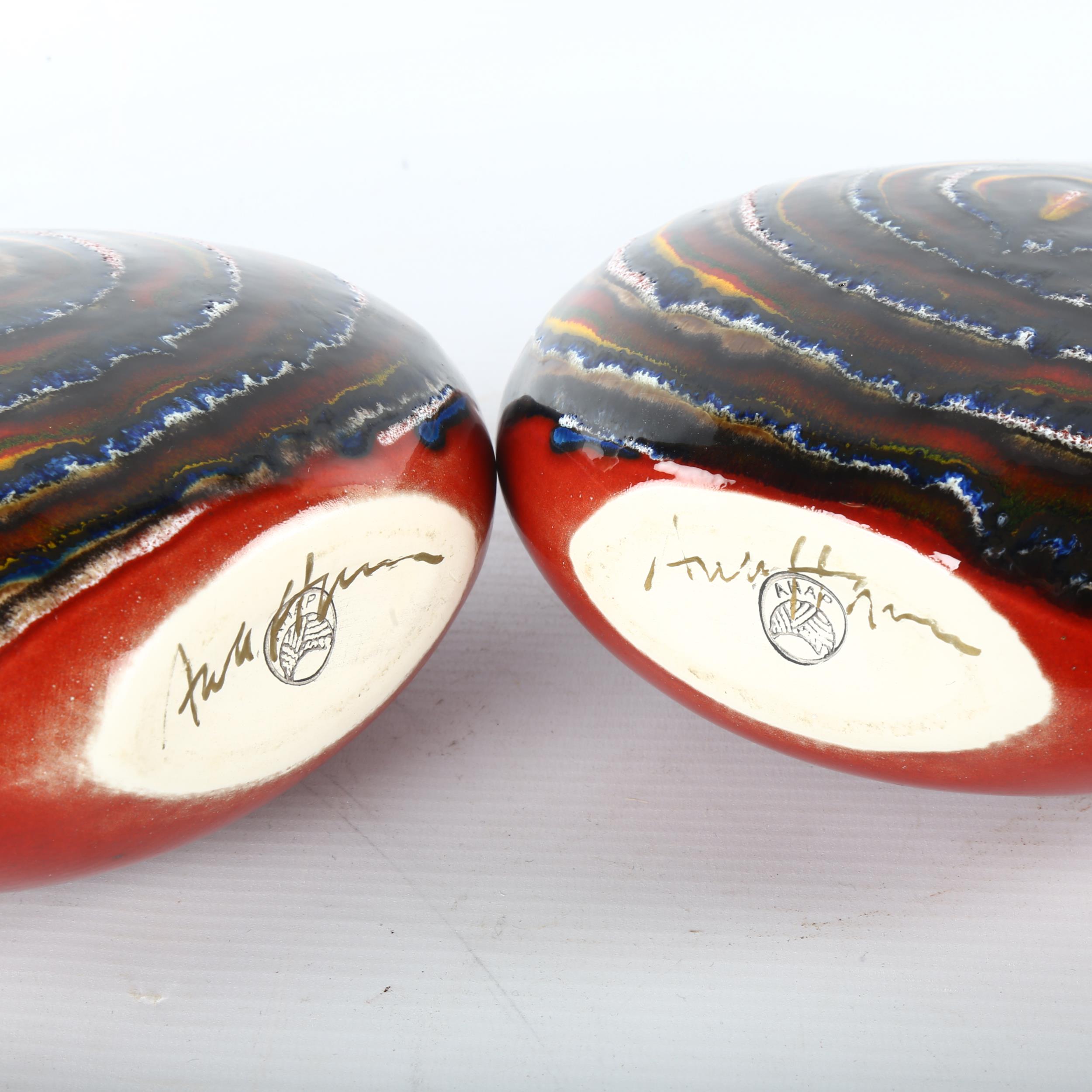 Anita Harris Art Pottery, a pair of stylised pebble vases, signed and stamped to base, height 23cm - Bild 4 aus 4