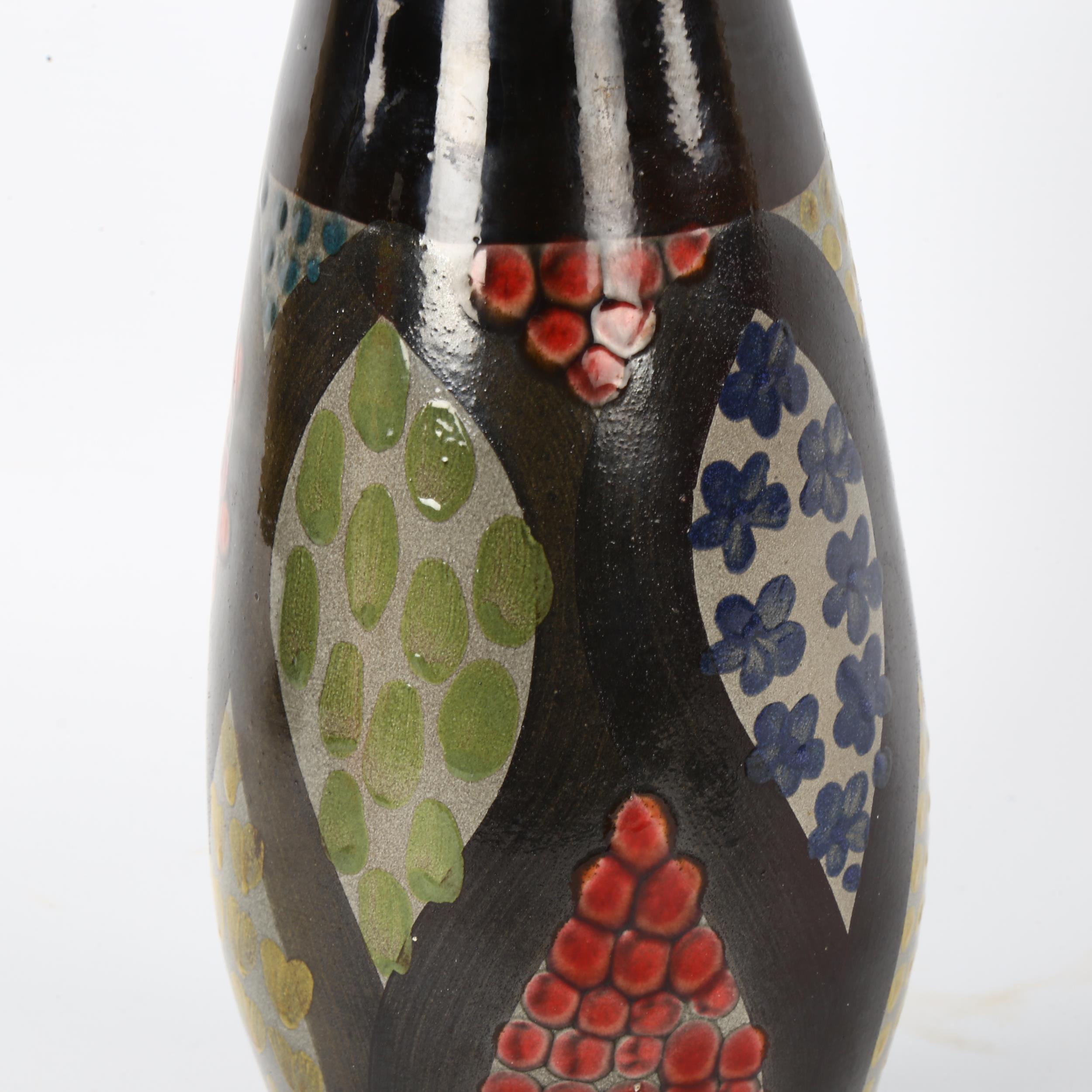 Ingrid Atterberg for Upsala Ekeby, a glazed ceramic Mimosa vase, made 1952-54, model No 2099, height - Bild 4 aus 4