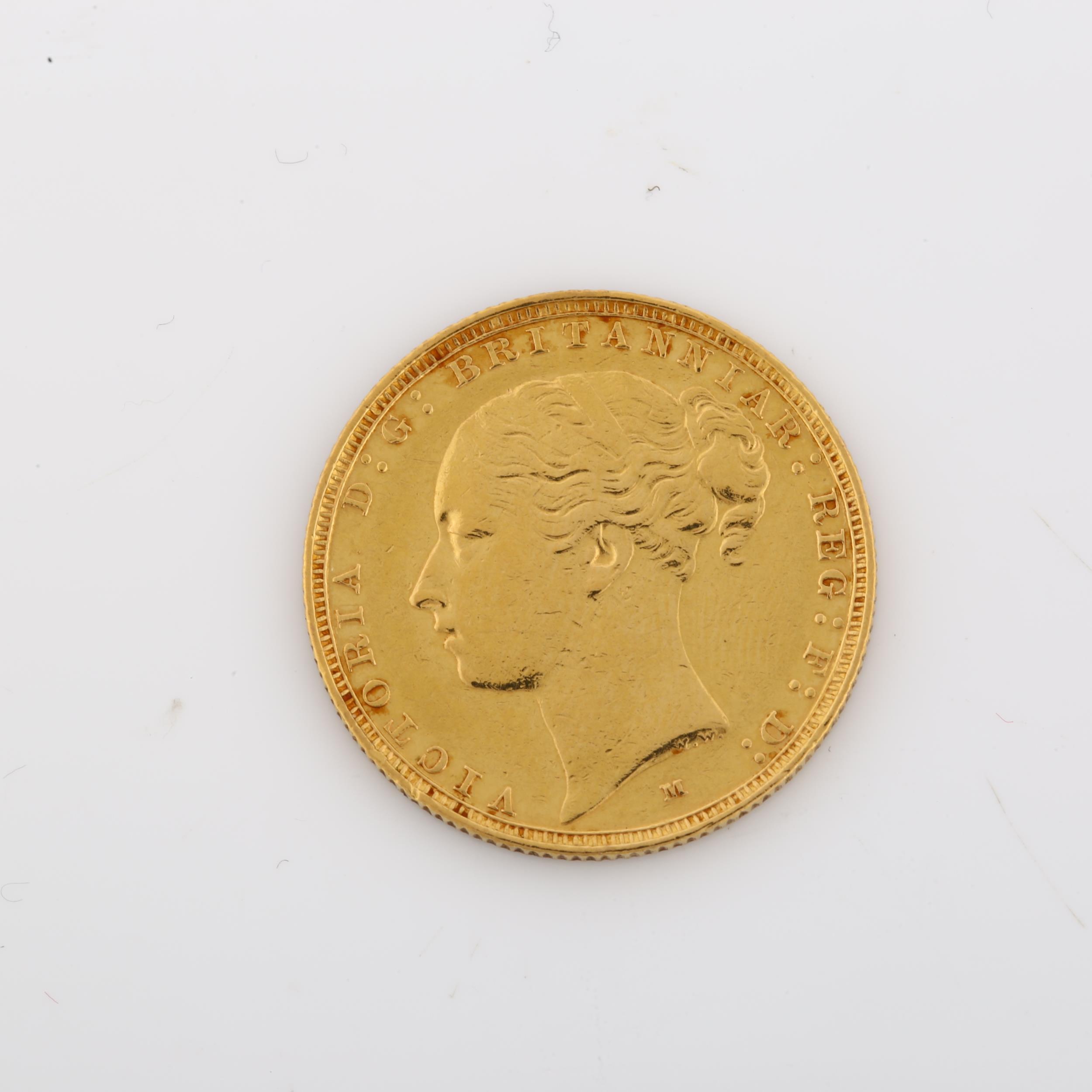 A Victoria 1886 gold full sovereign coin, Melbourne Mint, 7.9g Light surface wear to high points - Image 2 of 4