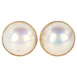 A pair of 14ct gold Mabe pearl earrings, with stud fittings, earring diameter 15.8mm, 7.3g No