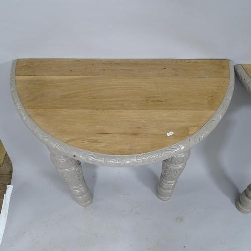 A pair of carved and painted oak bow end console tables on turned legs. 101x86x54cm - Image 2 of 2