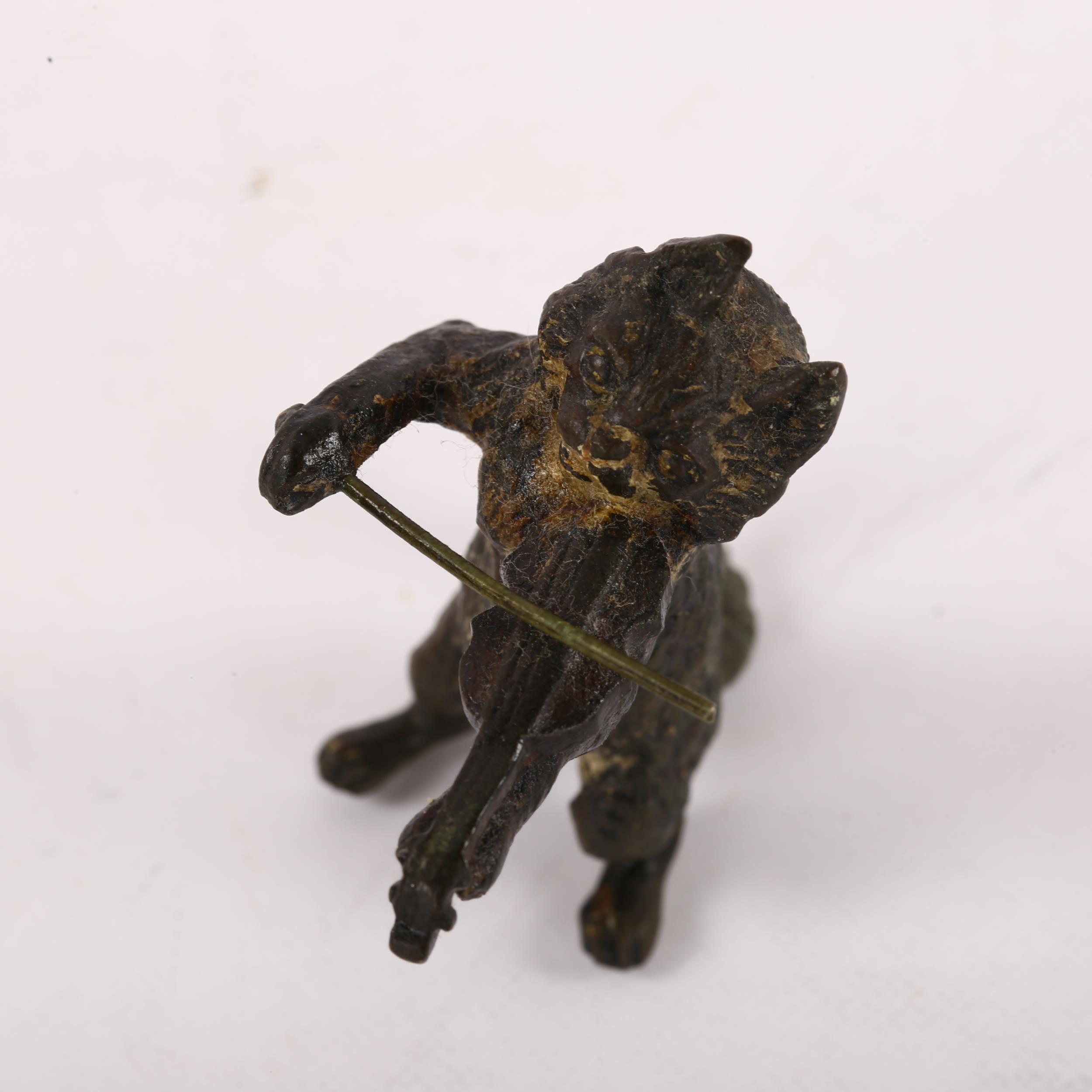 A bronze cold painted miniature of cat playing a fiddle, height 6cm Rubbing to paintwork otherwise - Image 3 of 3