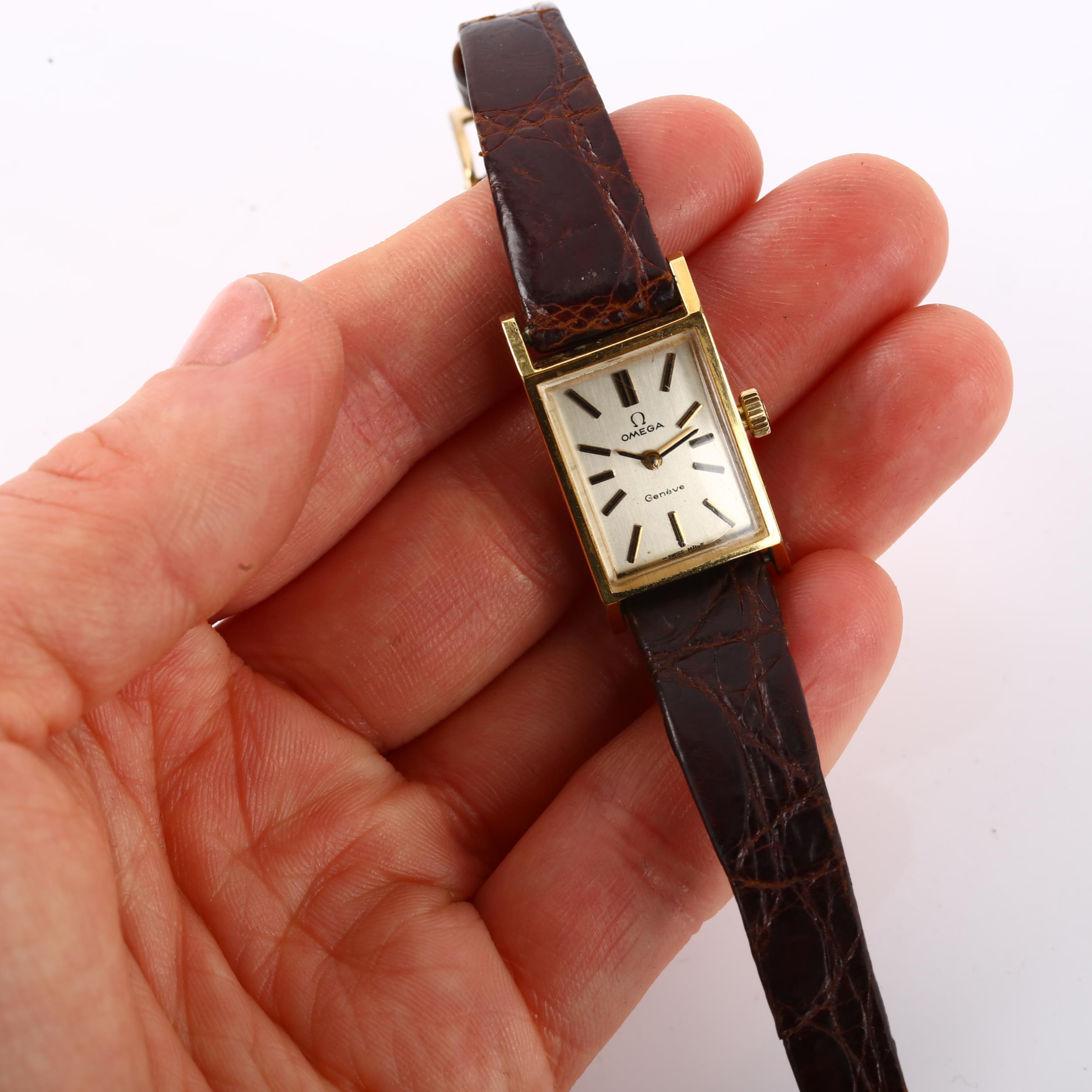 OMEGA - a lady's gold plated stainless steel Geneve mechanical wristwatch, ref. 511.357, circa 1970, - Image 5 of 5