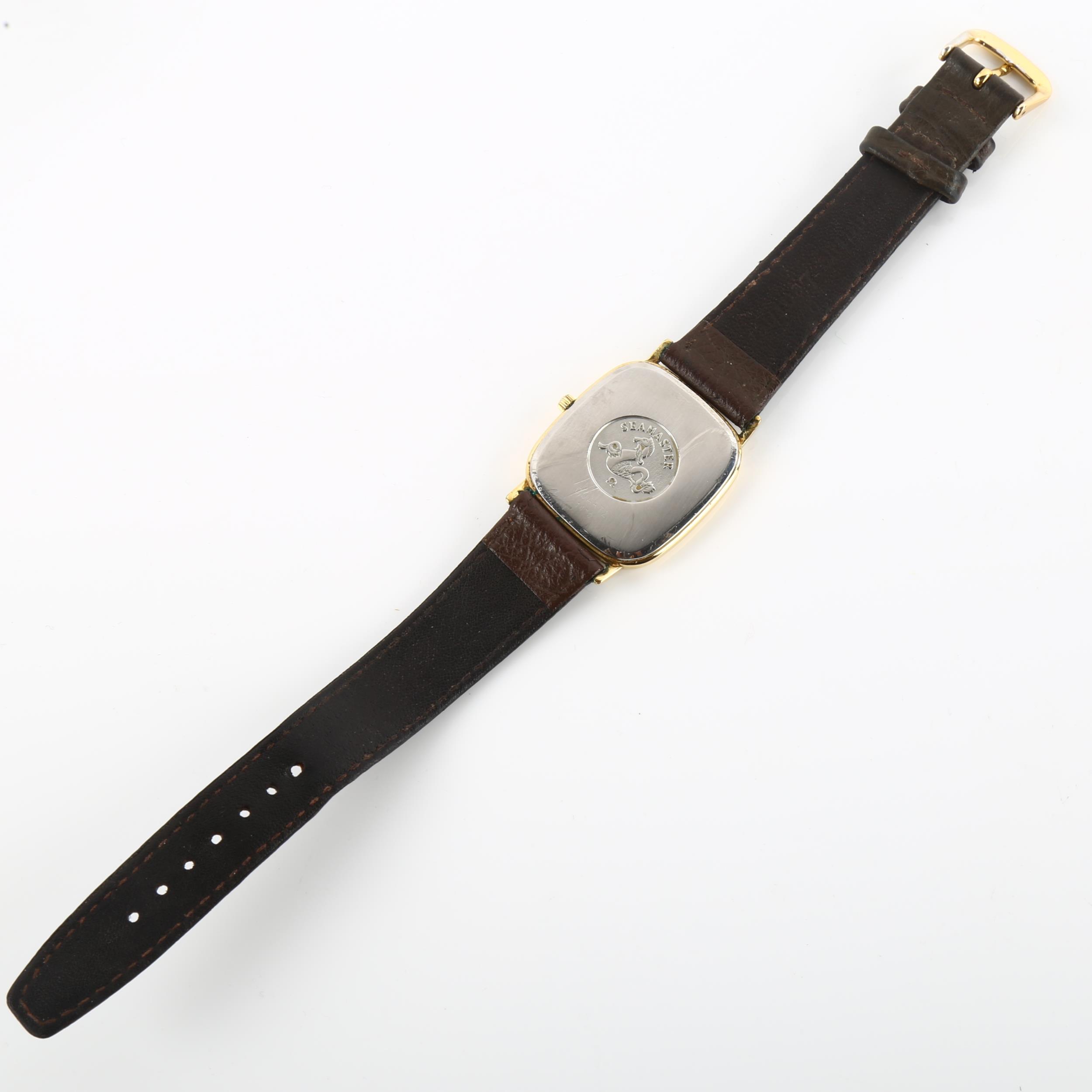 OMEGA - a gold plated stainless steel Seamaster quartz wristwatch, ref. 1430, champagne dial with - Image 3 of 5