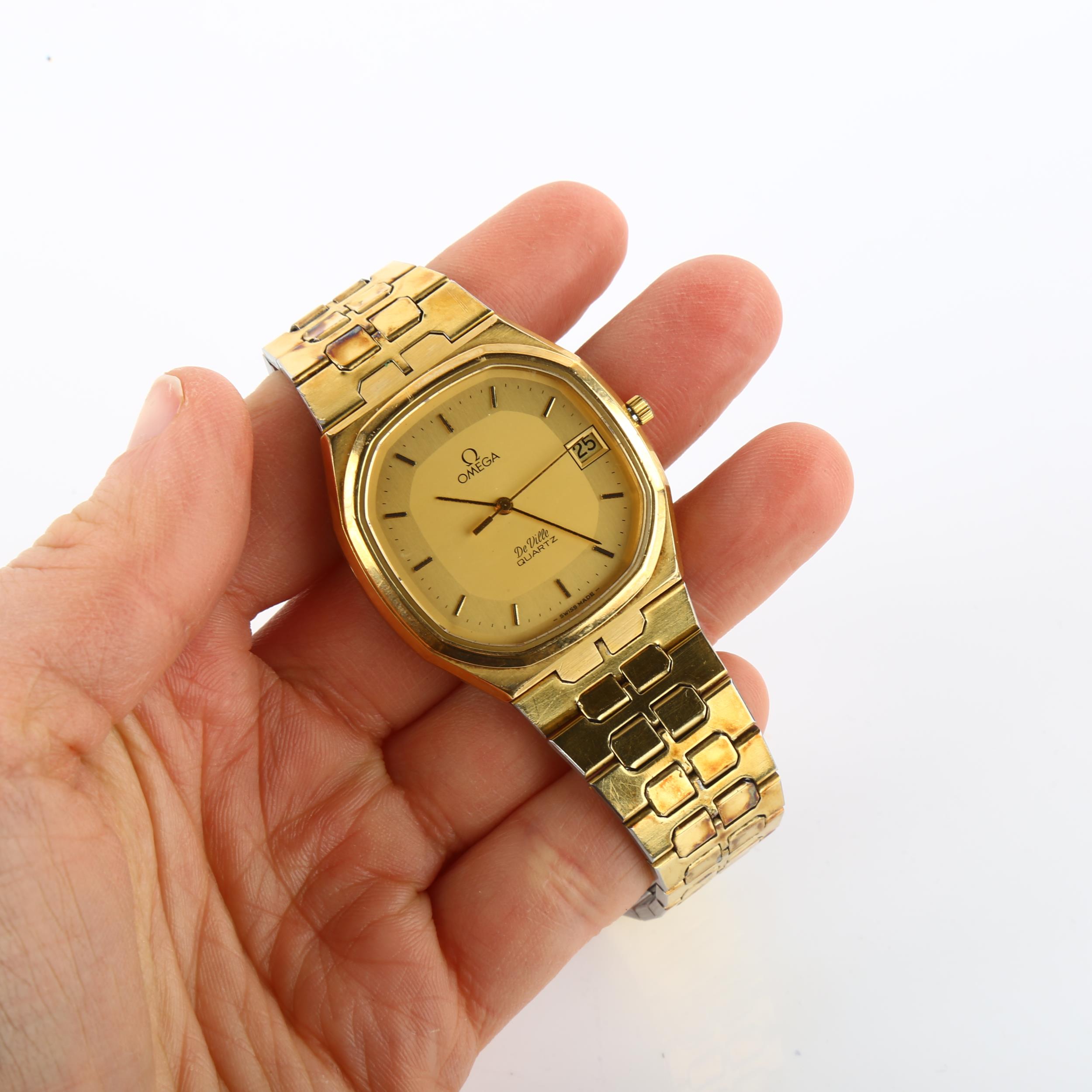 OMEGA - a gold plated stainless steel De Ville quartz bracelet watch, ref. 1332, champagne dial with - Image 5 of 5
