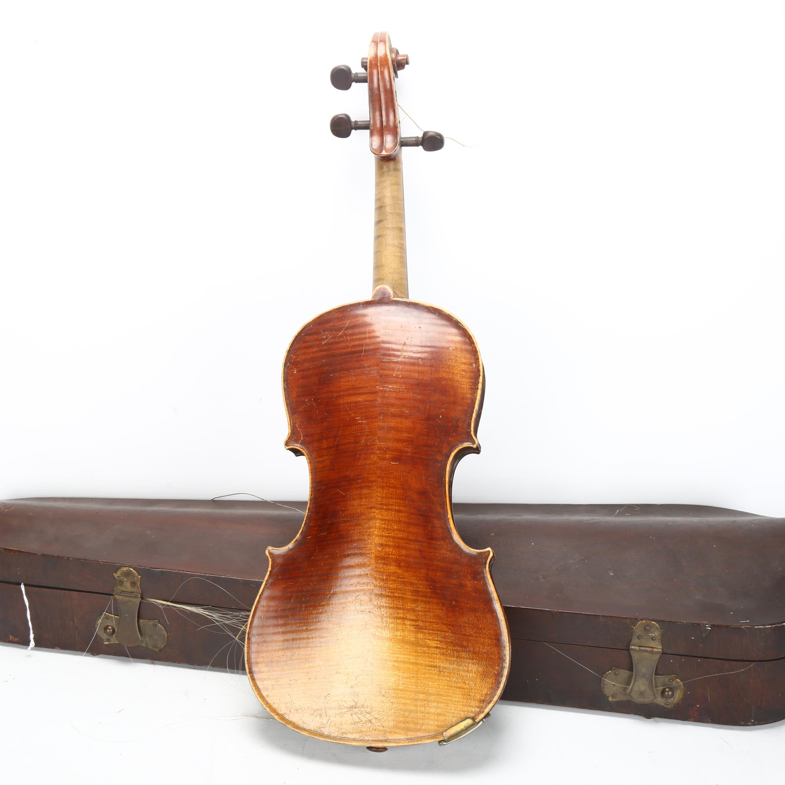 A South German violin, labelled Petrus Guarnerius Cremonensis Filius Andreae, Fecit Mantuae Sub. - Image 2 of 3