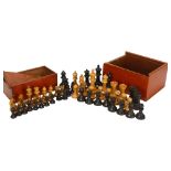 Various boxwood Staunton pattern chess pieces, all unmarked