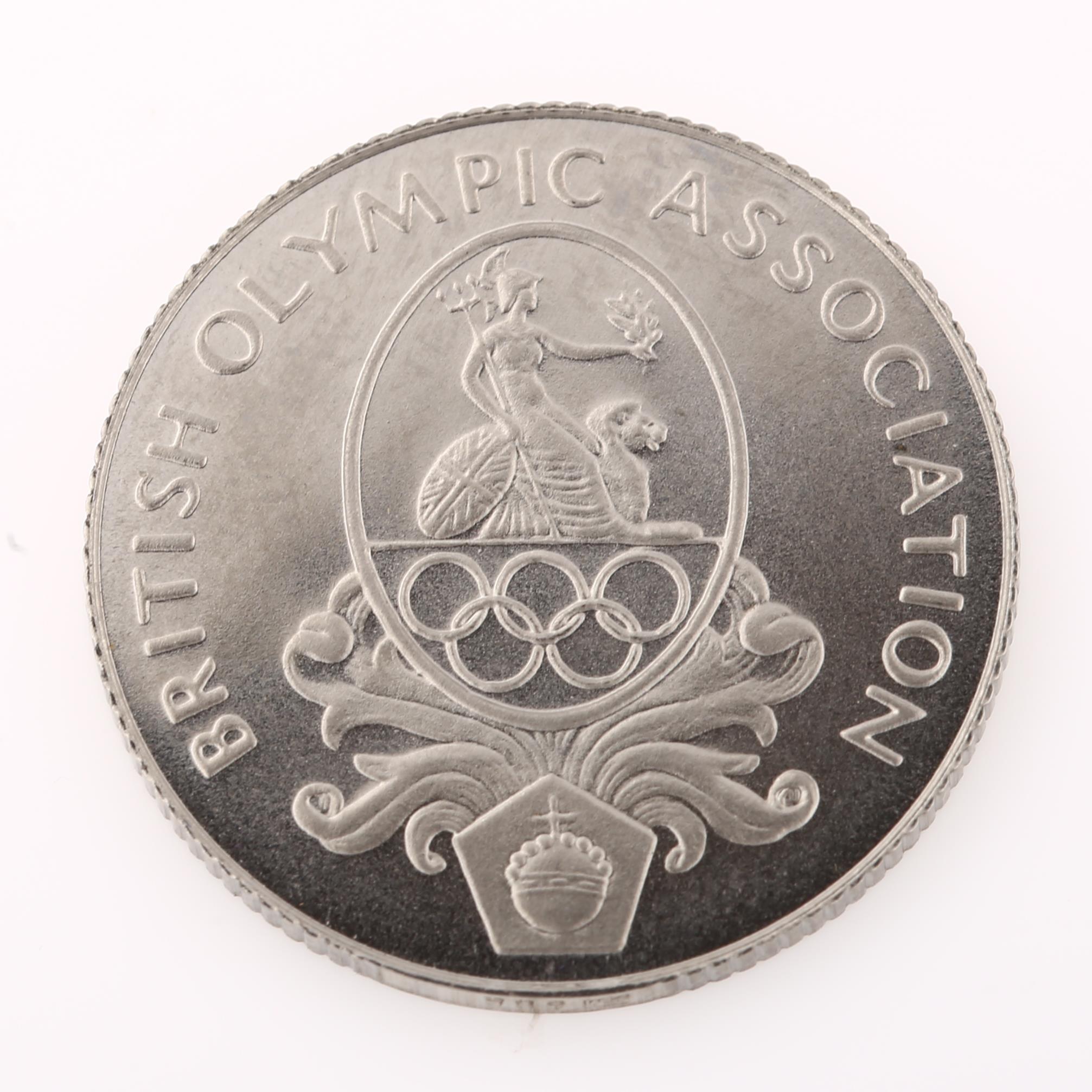 A 1976 British Olympic Association Montreal Games Platinum Award, 8.2g, boxed with certificate - Image 2 of 4