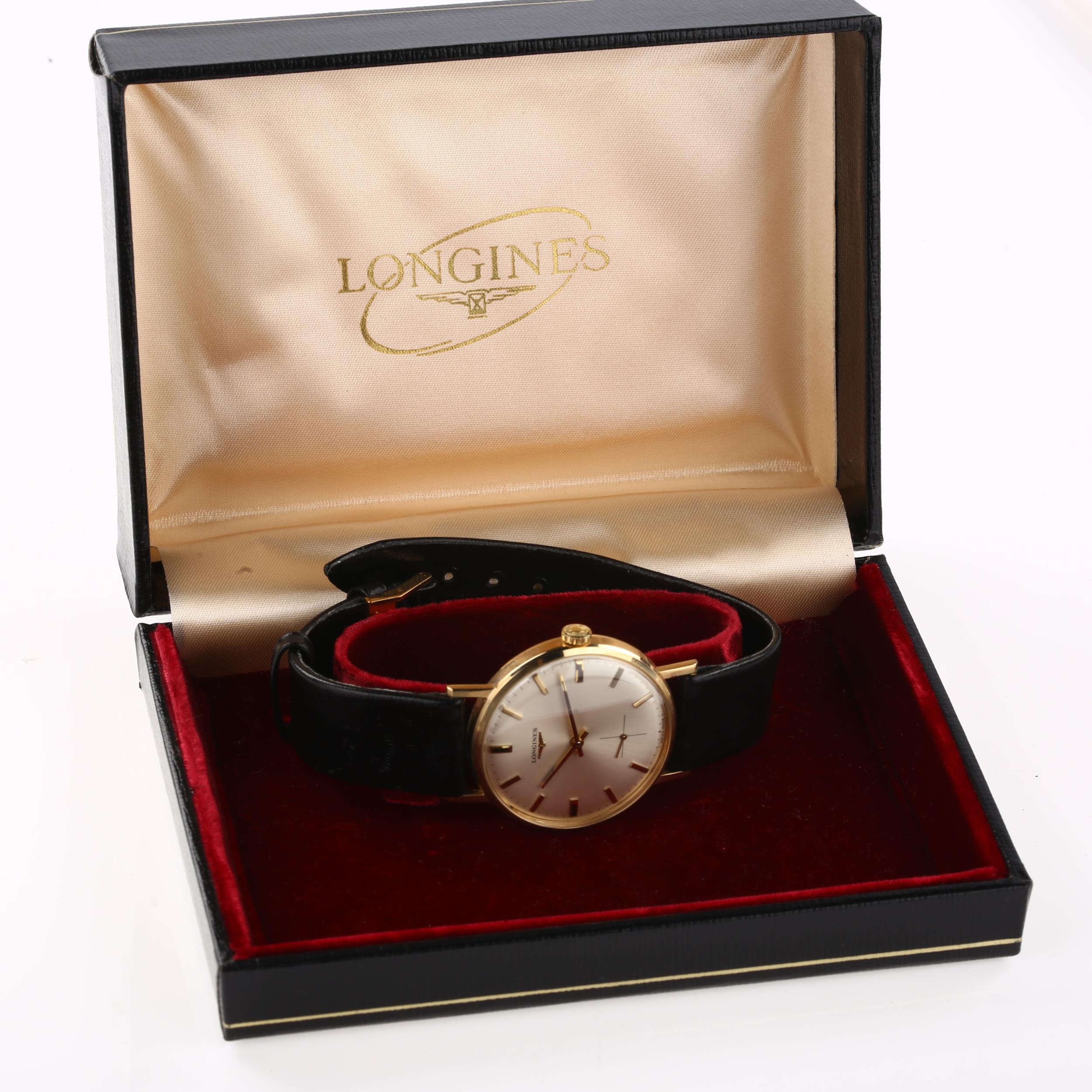 LONGINES - a 9ct gold mechanical wristwatch circa 1972, silvered dial with gilt baton hour markers - Image 5 of 5