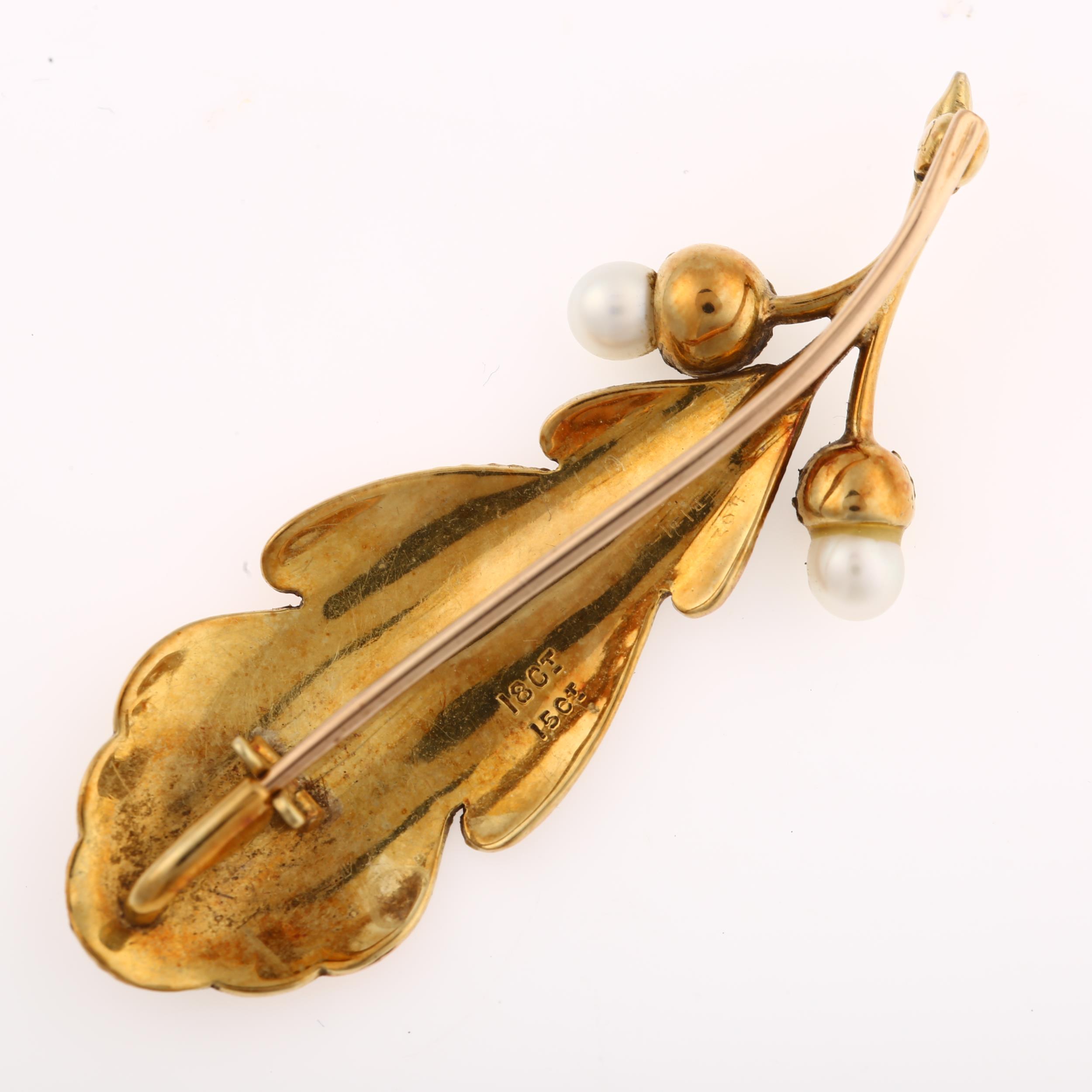 An early 20th century 18ct and 15ct gold and pearl acorn and oak leaf brooch, realistically modelled - Image 2 of 4