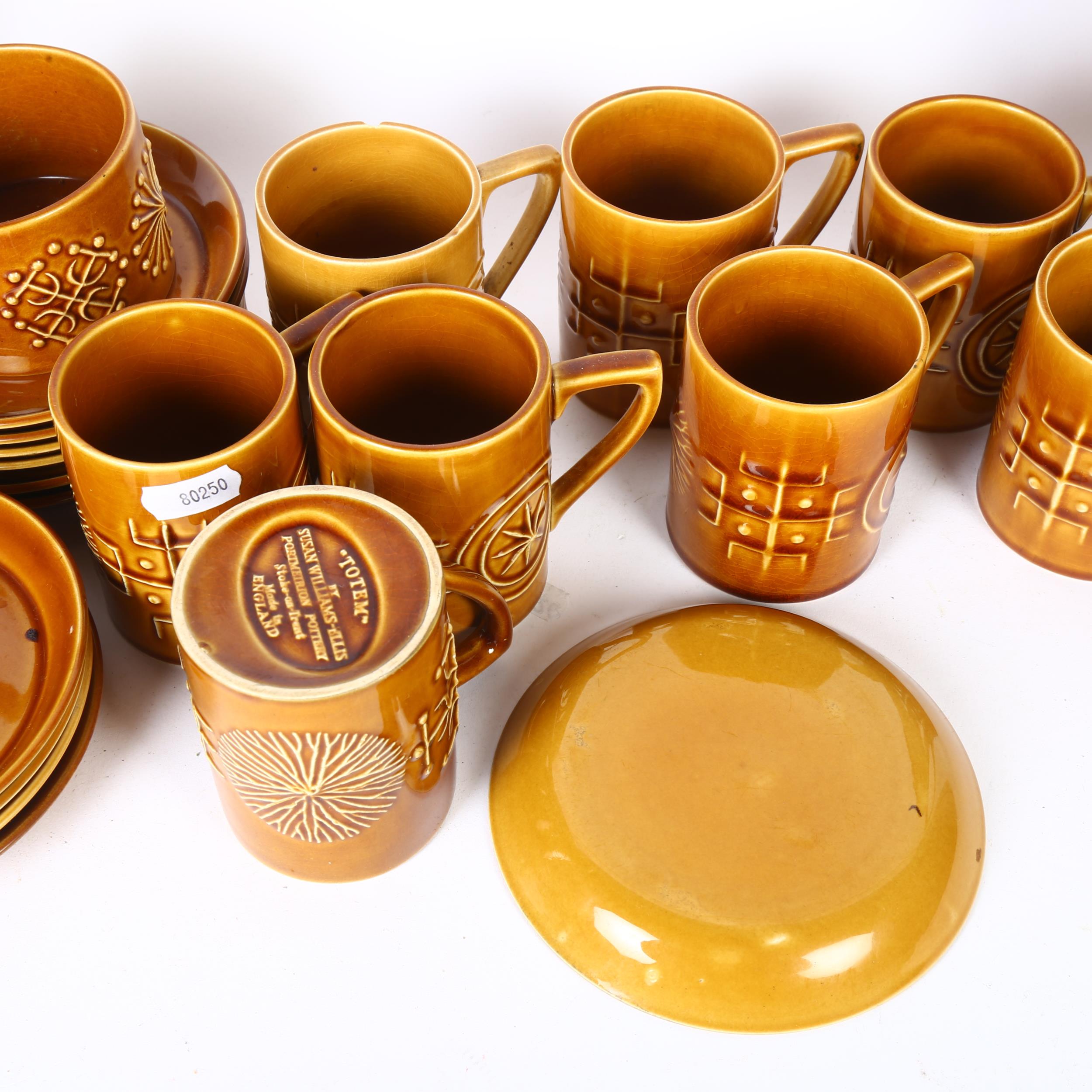 PORTMEIRION - part coffee service in Tottem pattern for 8 people, by Susan William-Ellis Set - Image 2 of 2