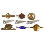 Various sweetheart and other military badges
