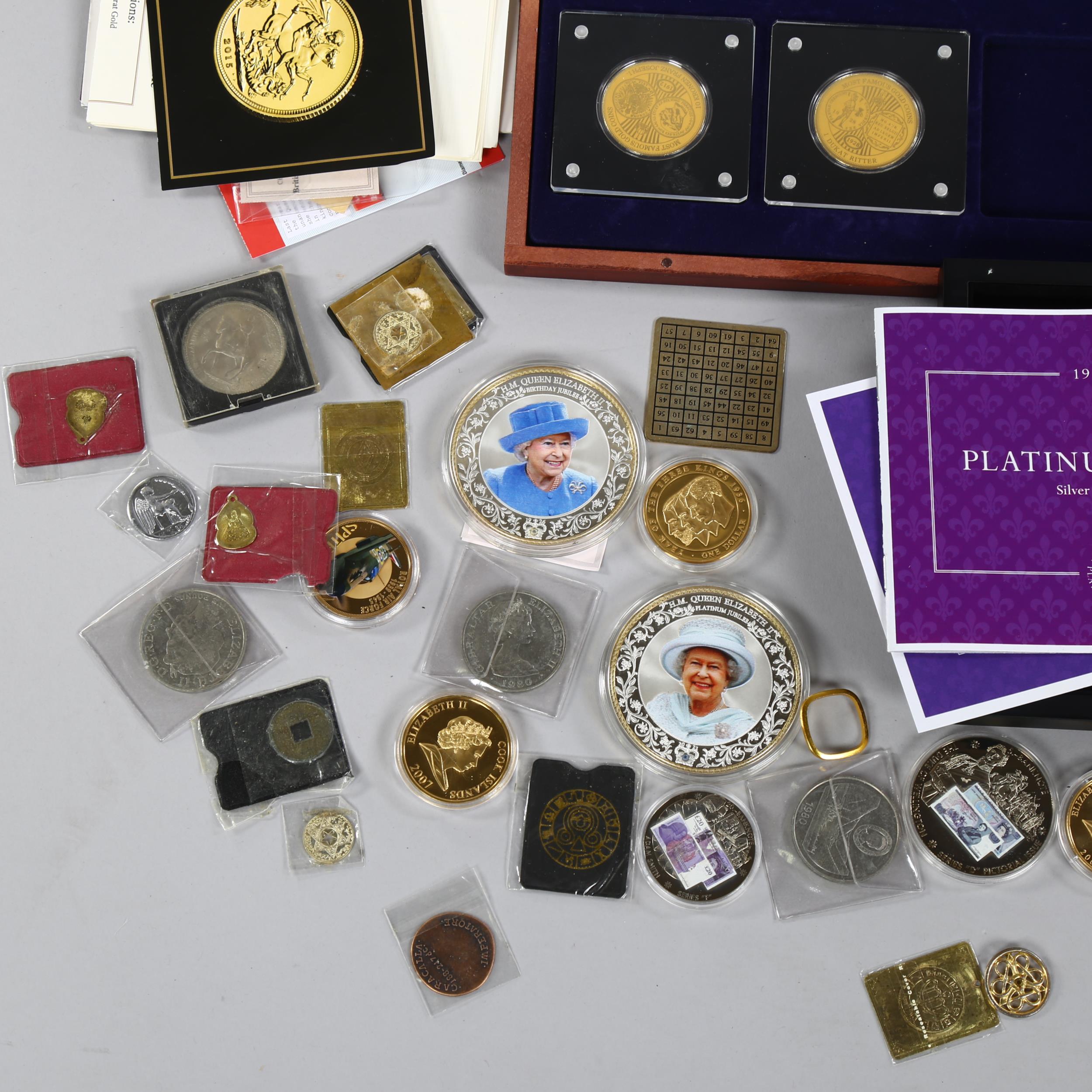 A collection of modern commemorative coins - Image 4 of 4