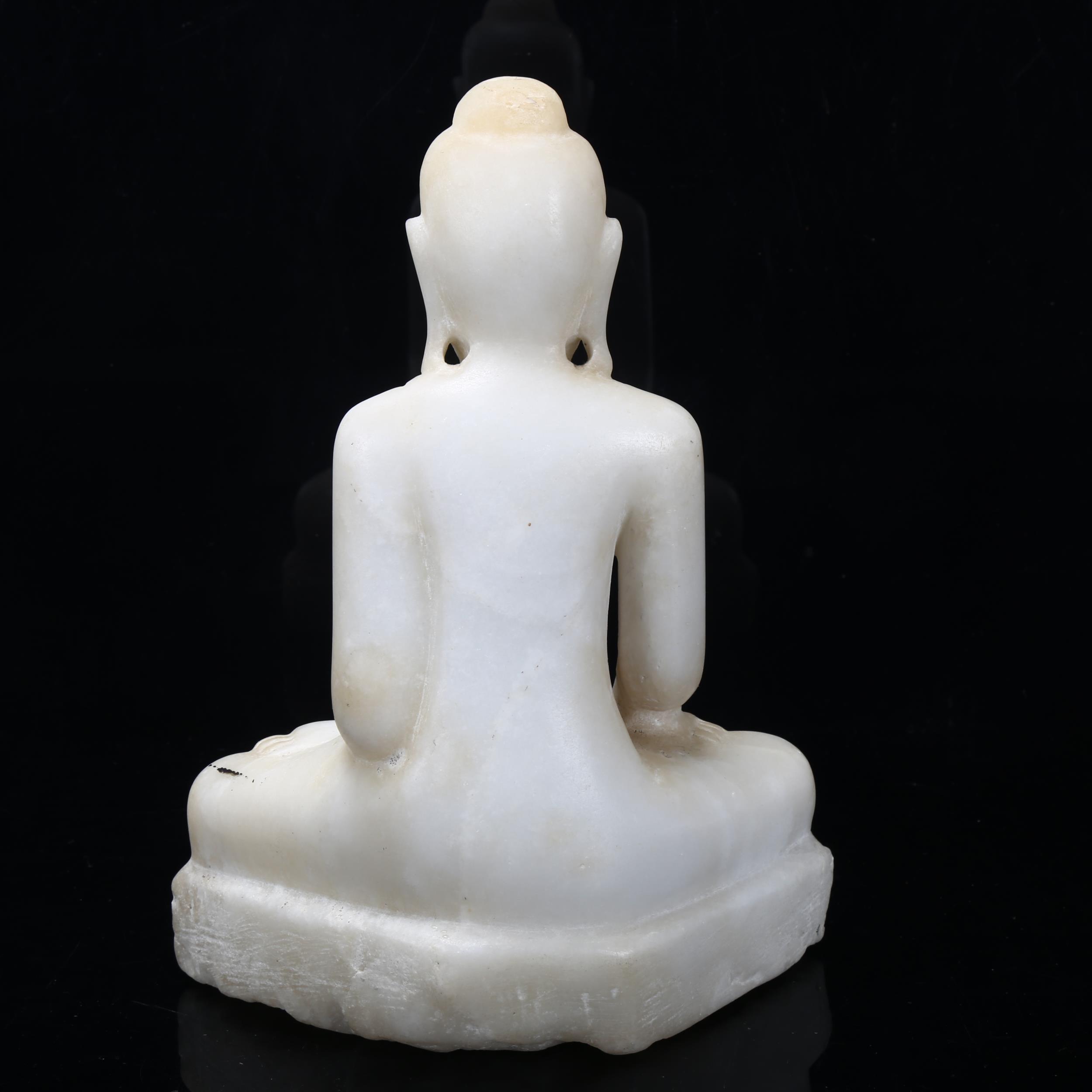 A Chinese carved alabaster seated Buddha, height 25cm General surface wear - Bild 2 aus 3