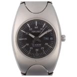 SEIKO - a Vintage stainless steel S-Wave automatic calendar bracelet watch, ref. 7S26-0190, grey
