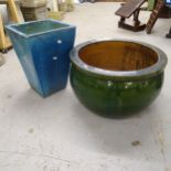 2 large glazed garden pots. 52x33cm and 30x44cm
