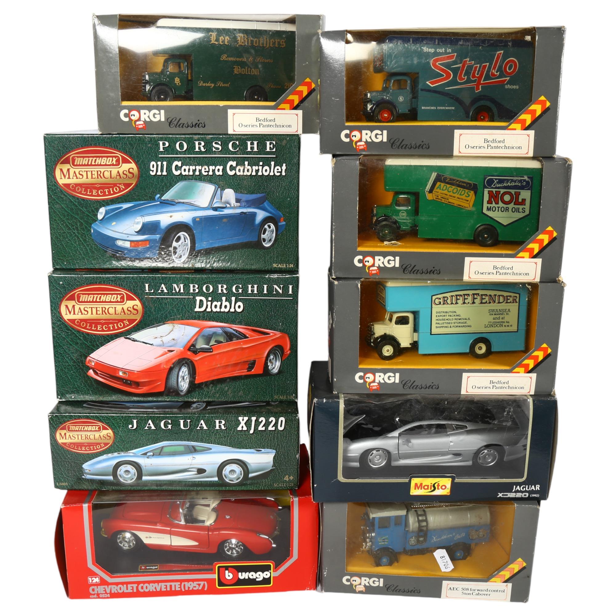 A quantity of boxed diecast vehicles, including Corgi, Maisto, Matchbox, etc, including such