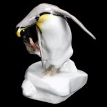 Meissen porcelain penguin, circa 1934, height 13cm Perfect condition