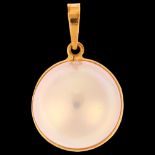 A mabe pearl drop pendant, unmarked 14ct gold mount, pendant height 24.4mm, 2.6g No damage or