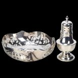 A George V silver bonbon dish, Edwin Joseph Houlston, Birmingham 1917, diameter 9cm, and a small